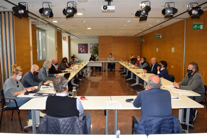 Participants de la Taula Agrària, presidida per la consellera d'Acció Climàtica, Alimentació i Agenda Rural